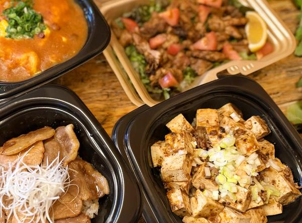多国籍料理居酒屋なんでやねん