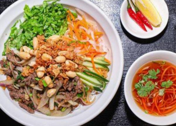 PHO VIET QUAN ベトナムレストラン5号店