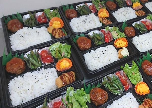 お惣菜の店フォーシーズン