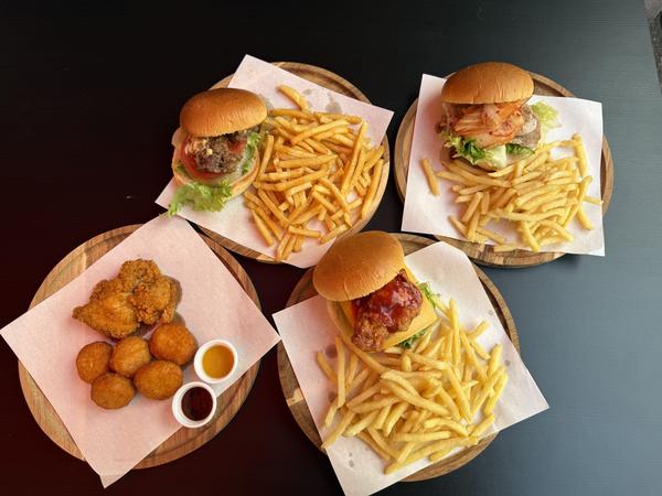 Reiji Burger korean town店