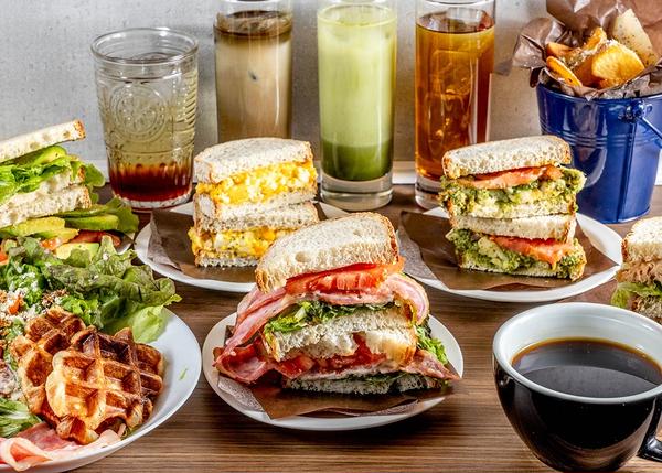 DOGSIDE COFFEE -フレンチホットドッグのお店-