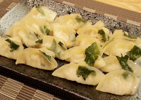 餃子居酒屋 紫おん