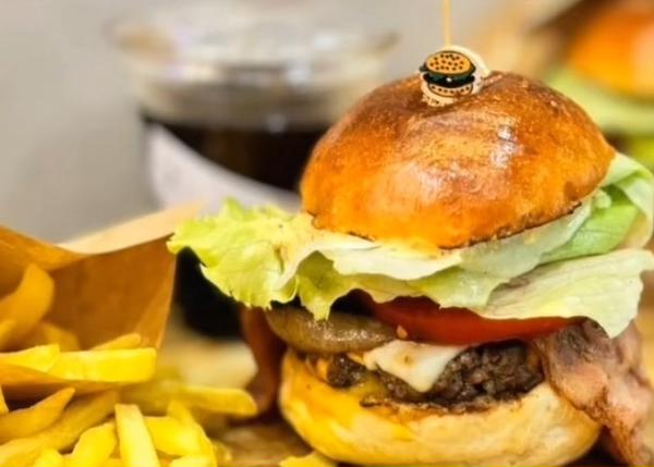 Burger＆Bar Rare