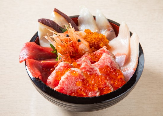 浜っ子 大通り時計台店