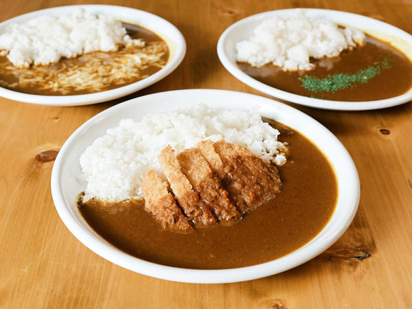 AKARI CURRY