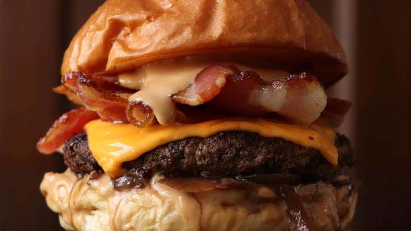 THE DEMEKEN BURGER
