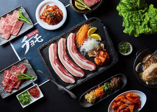 焼肉チョモランマ 武蔵小杉店