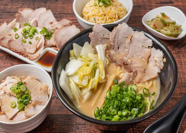 醤油豚骨ら～めん小松