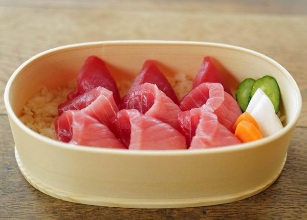 鮨喫茶すすす