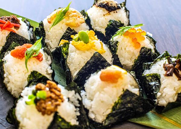 魚屋のおむすび丸徳
