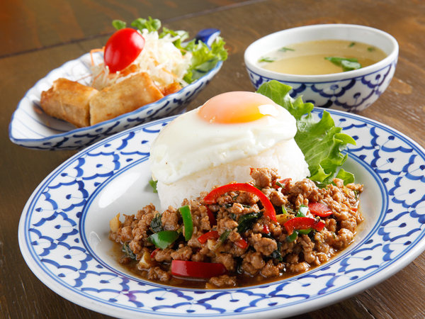 タイ国料理マニータイ
