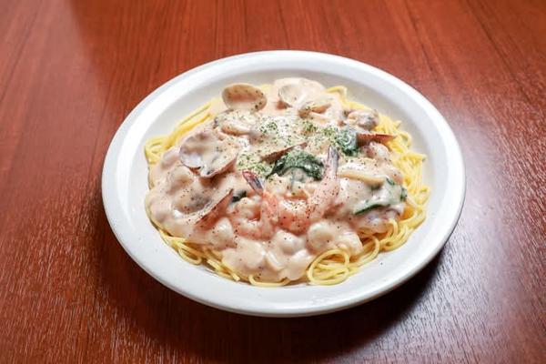 チロリン村麻生店