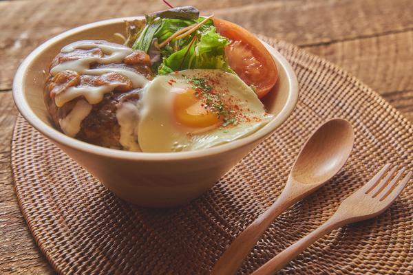 【肉汁溢れる！手作りハンバーグのロコモコ専門店 】キーバーグ