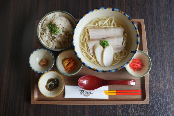 いつでも朝ごはん東町店