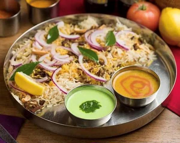 南インド家庭料理インダスレイ
