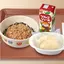 お子様とりそぼろ丼すきすきセット
