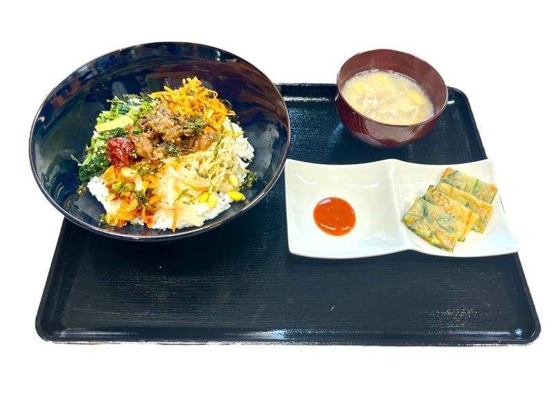 株式会社野山製靴 心食堂