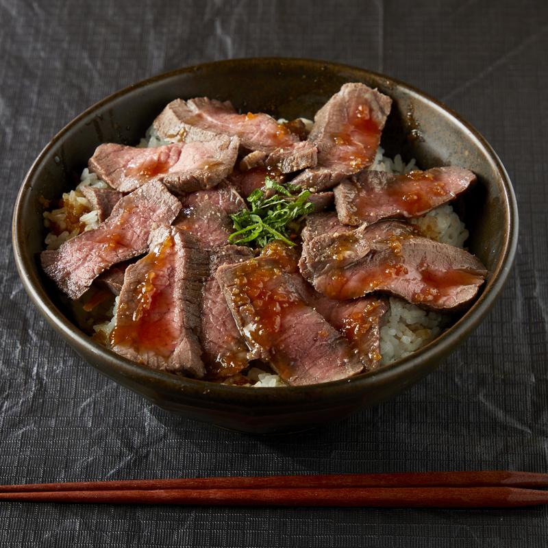 厚切りローストビーフ丼しか勝たん