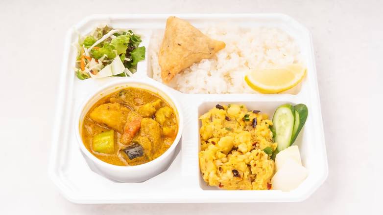 LITTLE ASIA CAFE&BAR