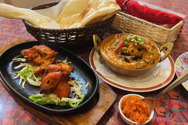 DAL BHAT EATERY＆ASIAN FOOD BAZAR