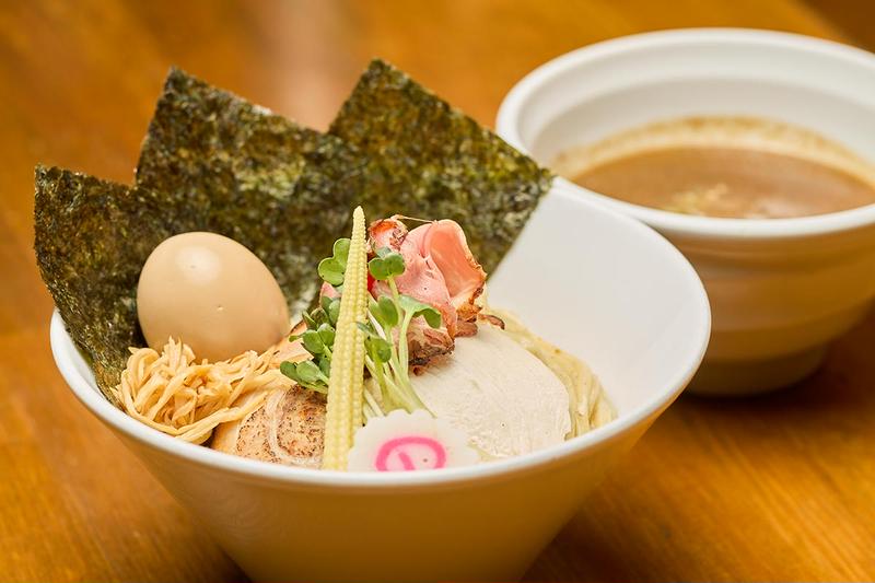 馳走麺 狸穴