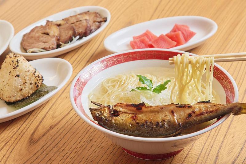 鮎ラーメン+ 虎ノ門横丁店