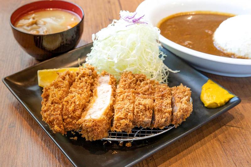とんかつ檍のカレー屋 いっぺこっぺ新宿御苑店