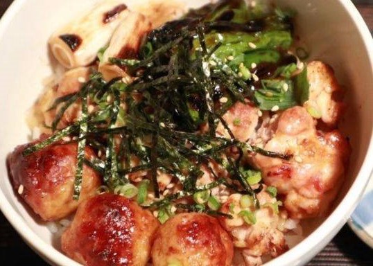 焼き鳥萌火