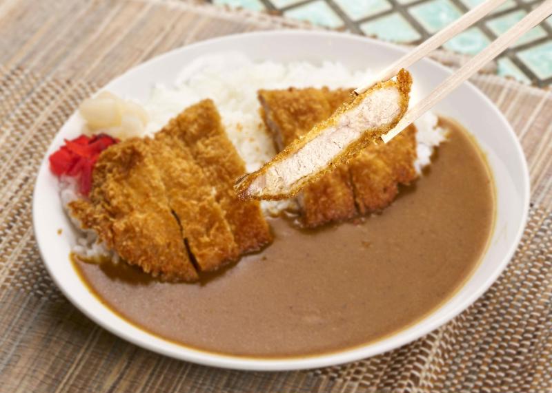 大衆カレー＆立ち飲みたまき甲子園口店