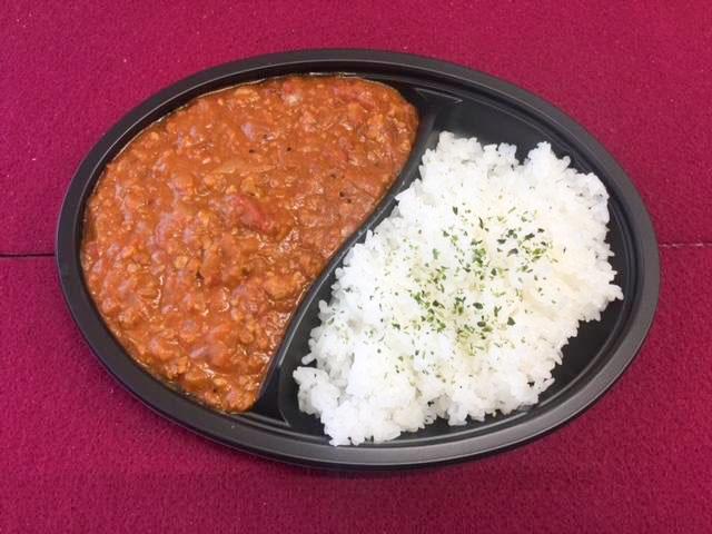 君がサラダとカレーは似合わない