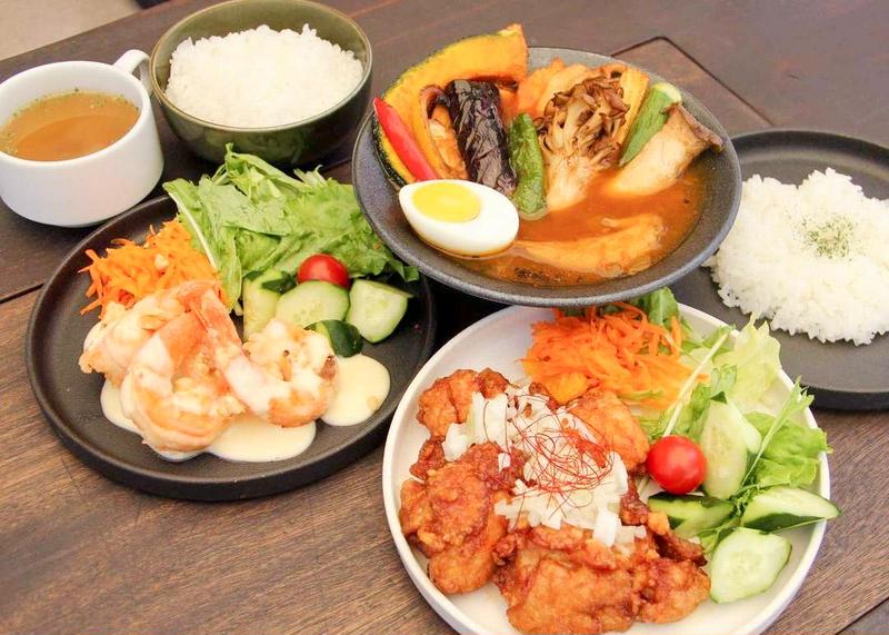 Dining cafe&bar GAGA