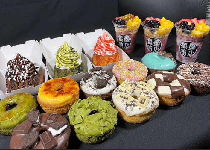 ドーナッツ＆アサイー 黒墨商店 阪東橋店 donuts＆ Acai kurozumishouten-yokohama