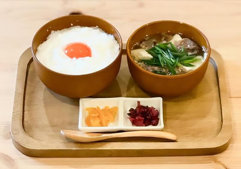 玉子飯＆肉吸い 笑味屋 emiya