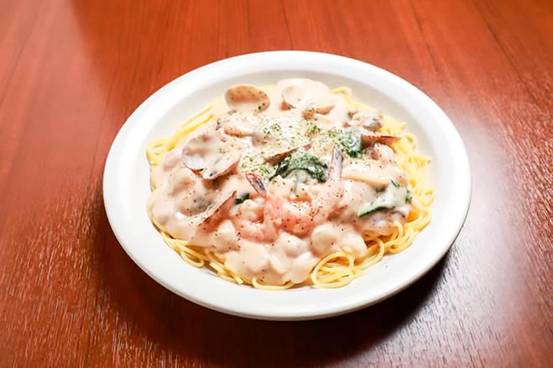 チロリン村麻生店