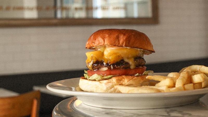 BurgerMania白金高輪店