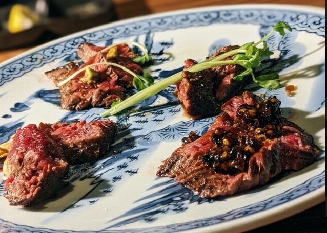 焼肉犇(ウシサン)