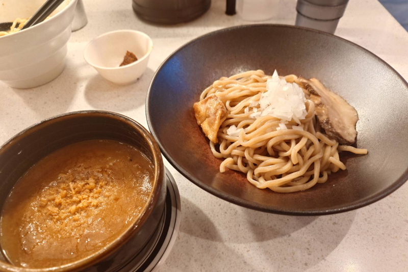 俺の創作らぁめん 極や 麹町店