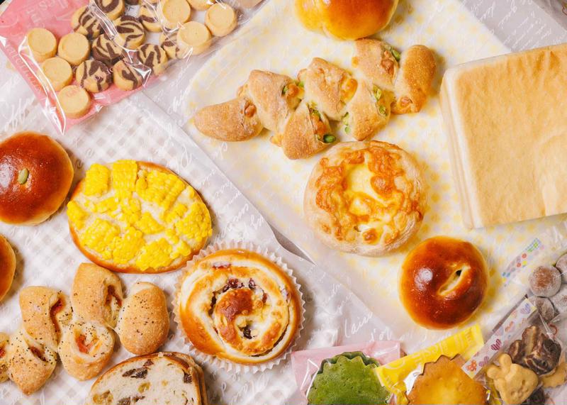 天然酵母パンと無添加焼菓子「ぷち窯」