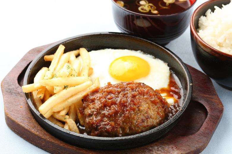 カフェ＆ランチ クリスタルリバージュ