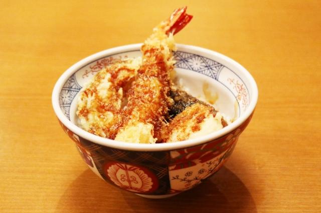 ガッツリ丼ぶり！