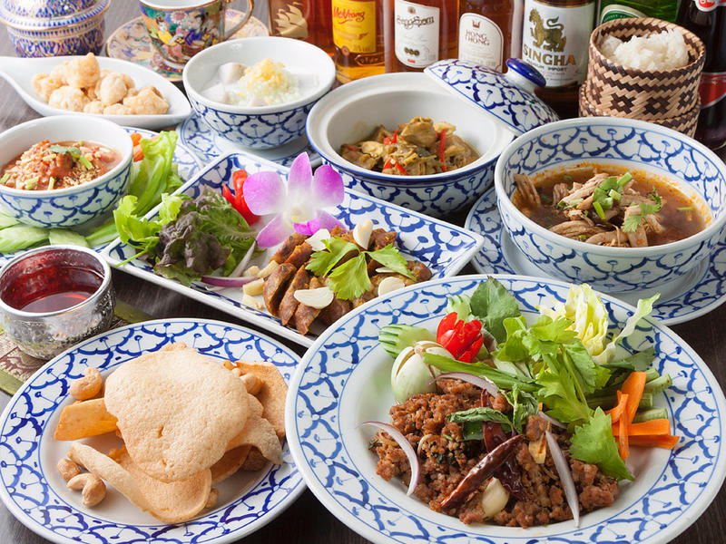 【本格タイ料理】ラーンナータイレストラン@Kitchen NIHONBASHI (コレド室町2 2階)