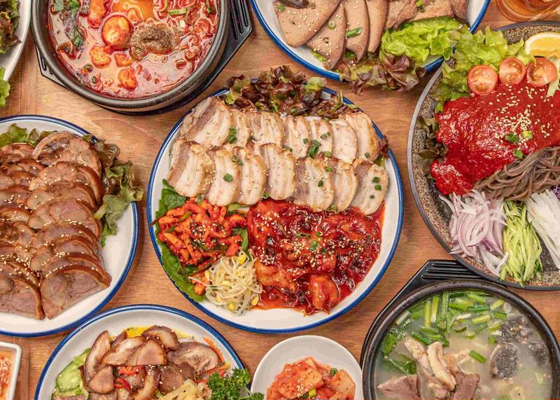 新大久保韓国横丁 マポ豚足