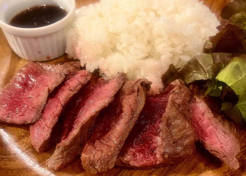 肉めし食堂TAKTABLE