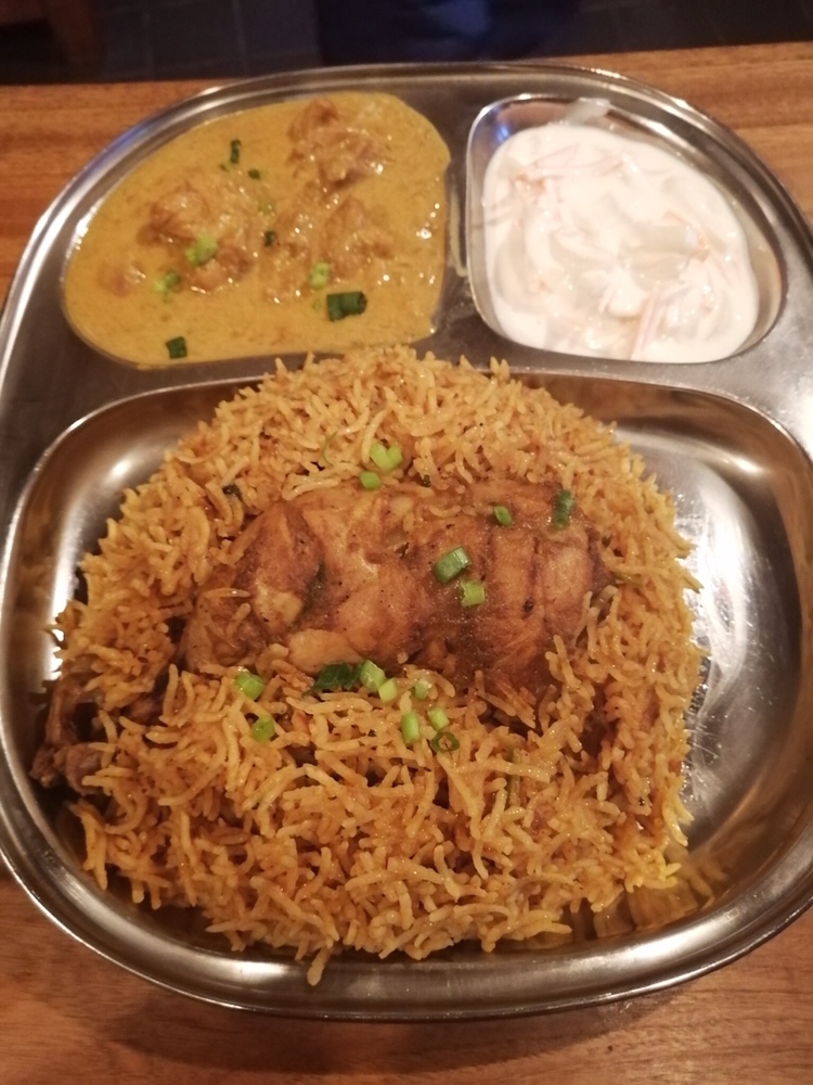 インド料理レジナ