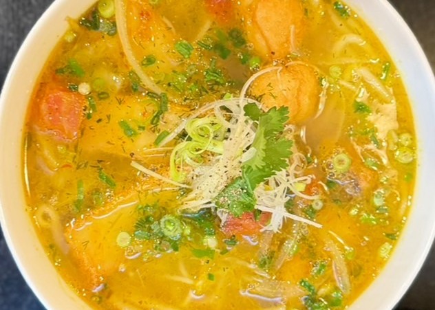 ベトナム料理カキフォートルクアン