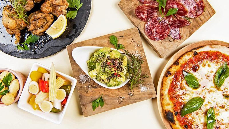 WINE＆PIZZA HACHI