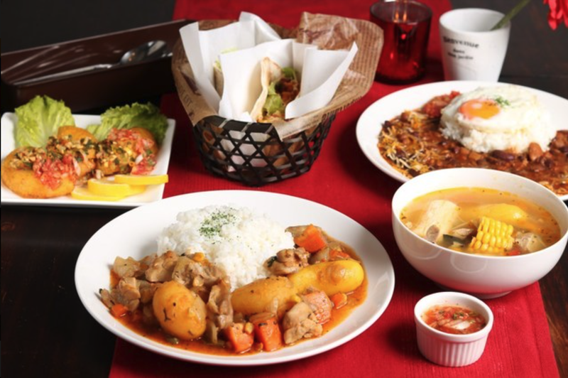 コロンビア レストラン メデジン 横浜