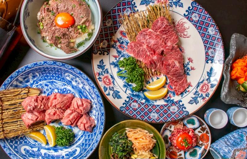 焼肉 錦