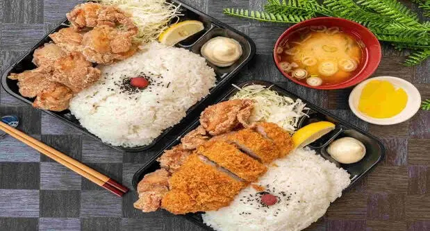 【メガ盛り‼】1キロ弁当工房肉MAX!!大盛りからあげお弁当 淵野辺店