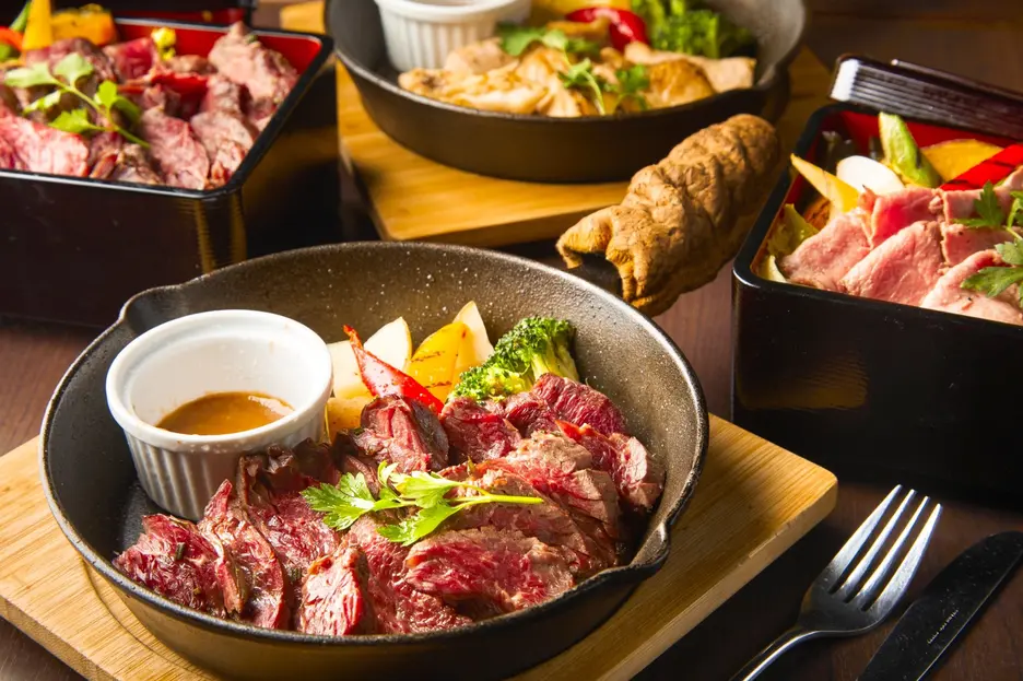 牛ハラミステーキ&ローストビーフ専門店 ( LUXURY BAR PALACE 渋谷駅前店 )
